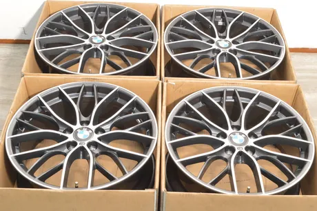 BMW純正 F20 2シリーズ 純正オプション Mパフォーマンス 19in ホイール