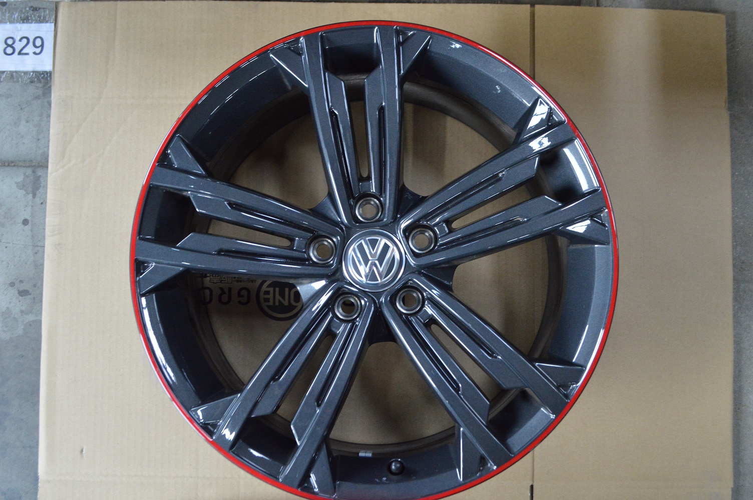 純正ゴルフ７GTI ホイール、タイヤセット225/35/R19