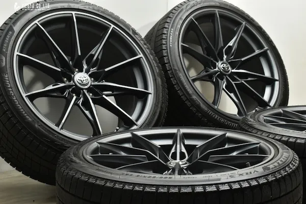 トヨタGRスープラ RZのタイヤホイール4本。